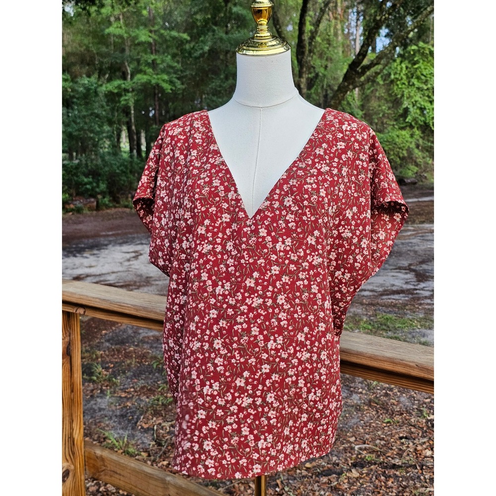 Forever 21 Floral Dolman Sleeve Open Back Airy Blouse Burgundy Red Boho Medium